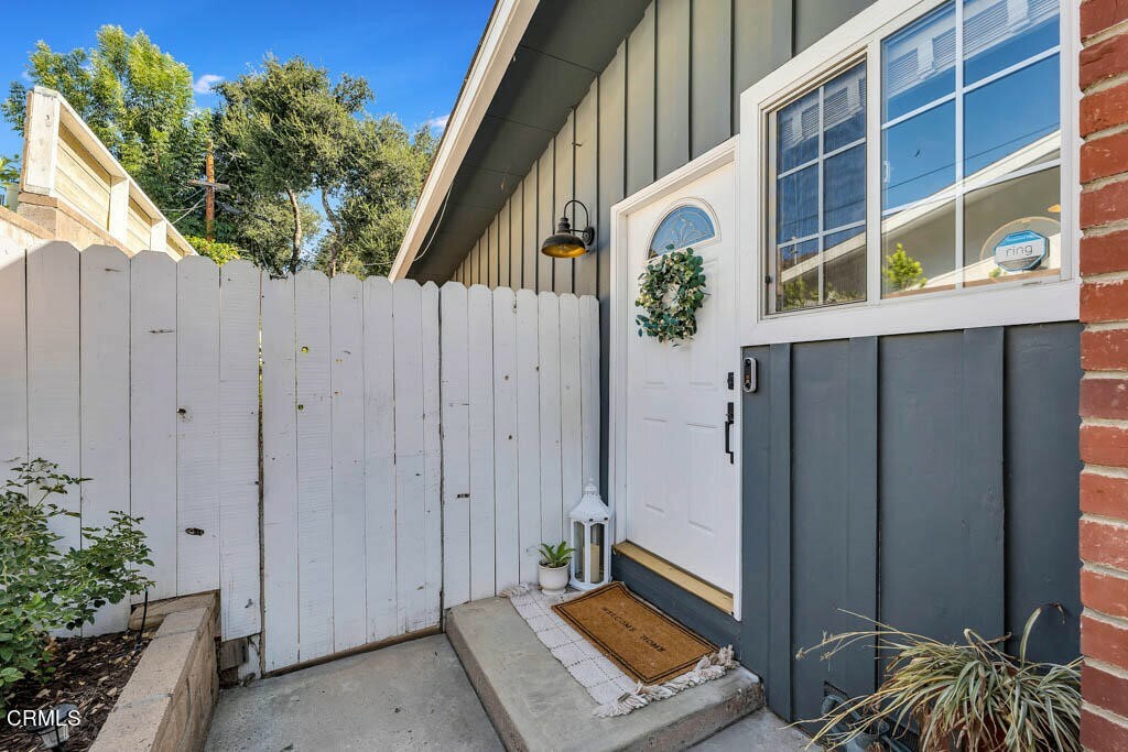 Property Photo:  1013 Woodland Drive Drive  CA 93060 