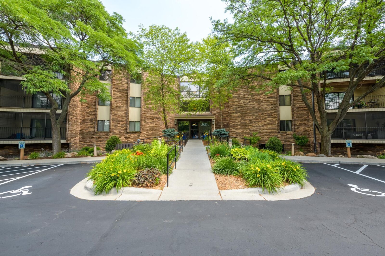 Property Photo: 10441 Greenbrier Road 107 MN 55305