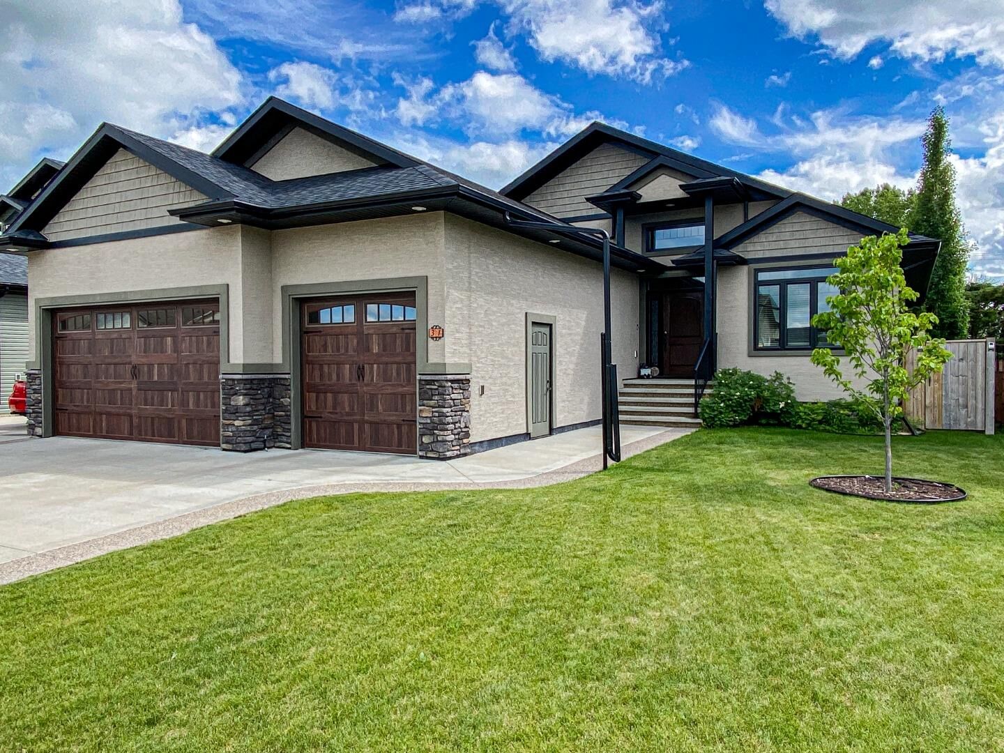 Property Photo: 31 Viceroy Crescent AB T4H 0C4