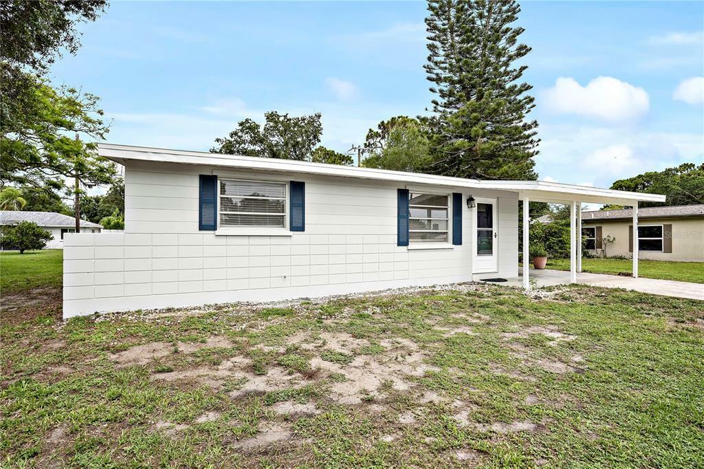 Property Photo:  1793 Banyan Drive  FL 34293 