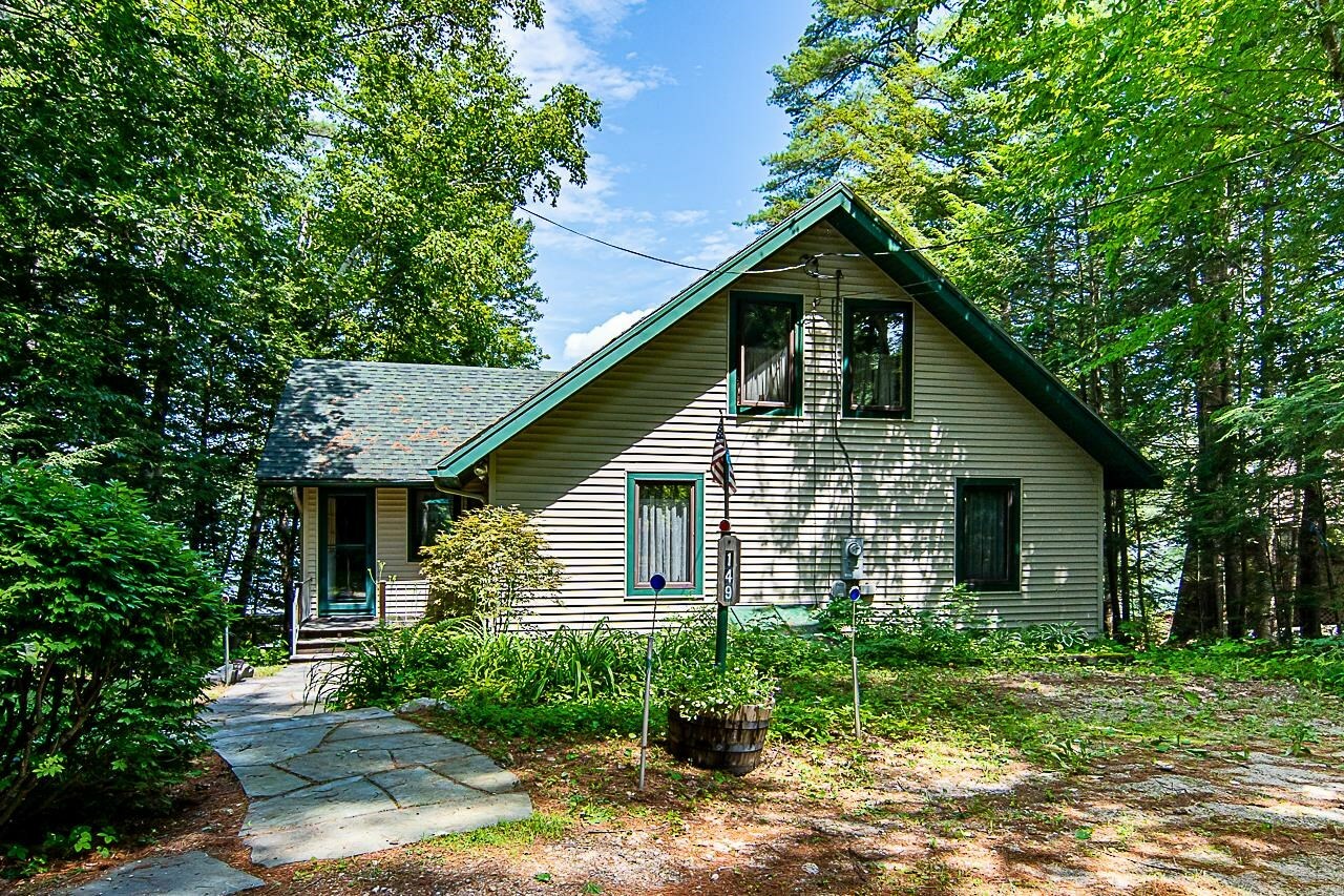 Property Photo:  149 Krainewood Drive  NH 03254 