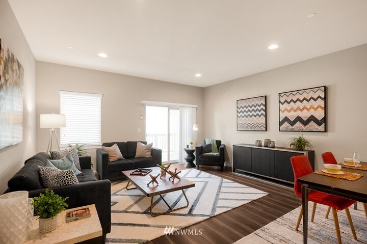 Property Photo: 14925 44th Avenue W A1 WA 98087