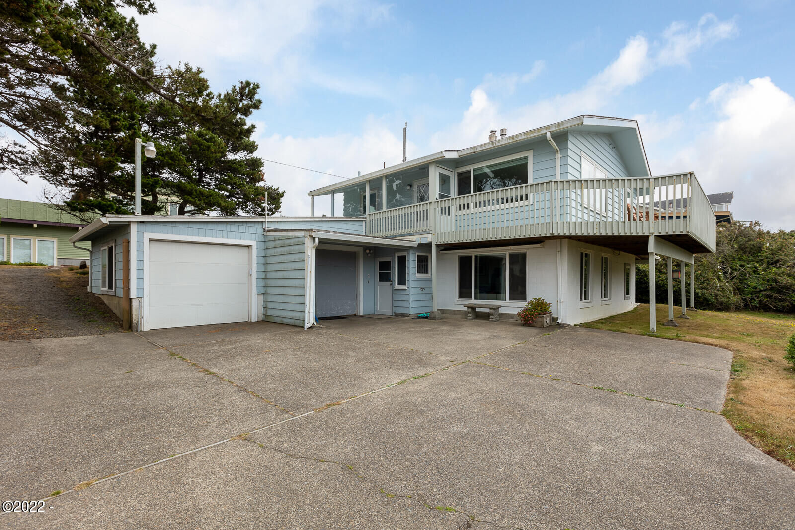 Property Photo: 5229 NW Keel Avenue OR 97367