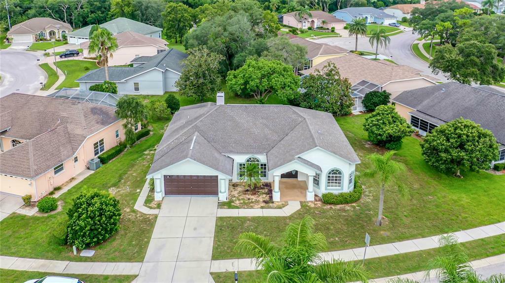 Property Photo:  8210 Coral Creek Loop  FL 34667 