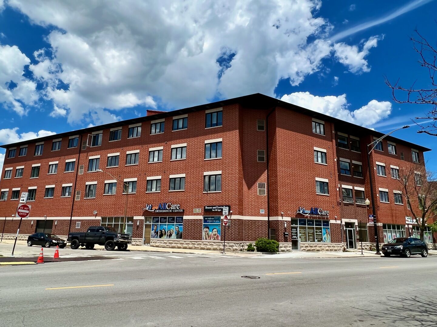 Property Photo:  838 W 31st Street 3B  IL 60608 