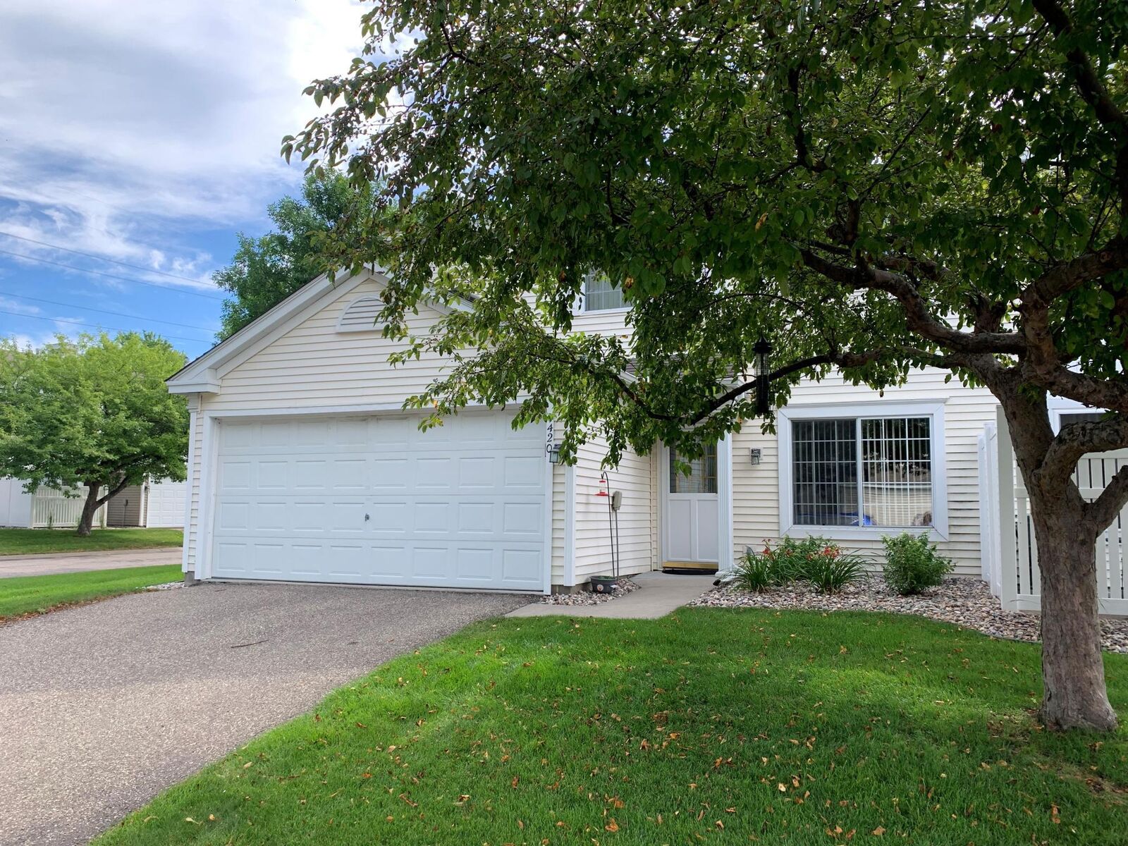 Property Photo:  4420 Michael Point Drive  MN 55122 