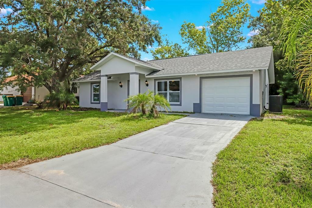 Property Photo:  2190 Taunt Street  FL 33948 