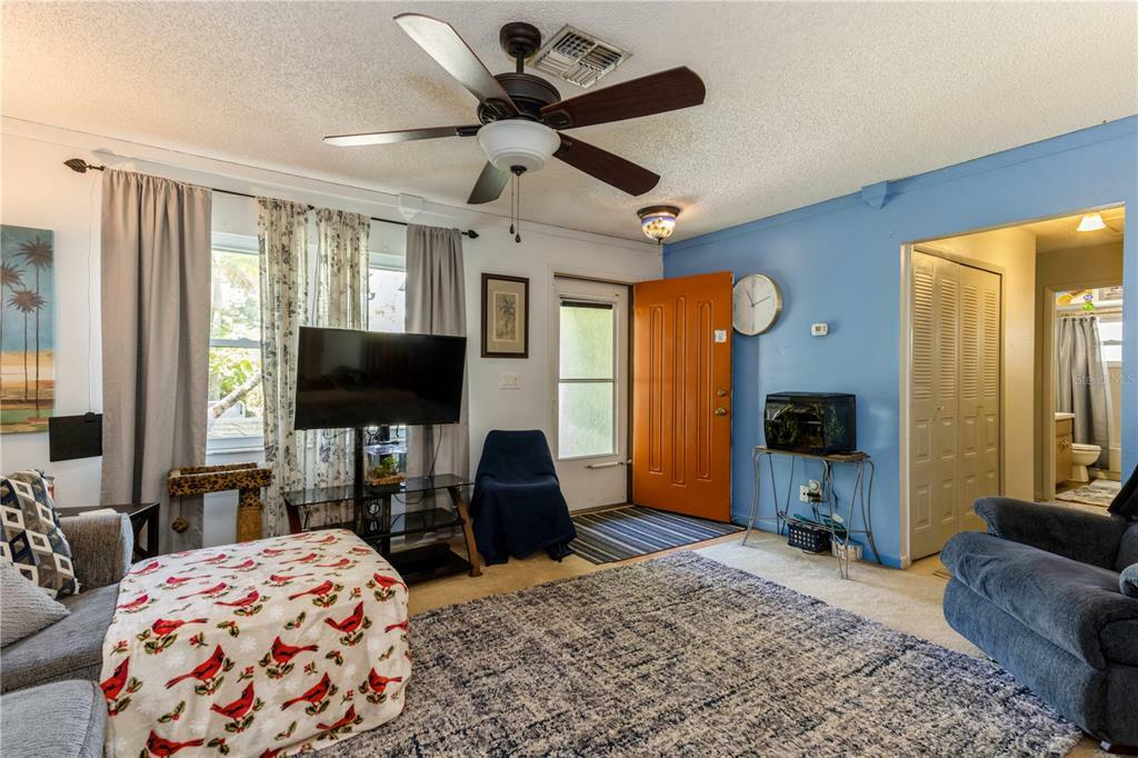 Property Photo:  7227 118th Circle  FL 33773 