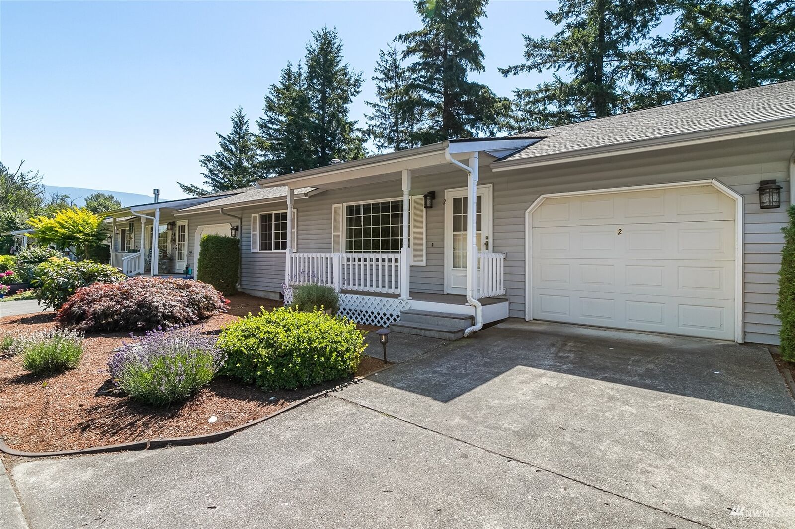 Property Photo:  312 W 2nd Street 2  WA 98276 