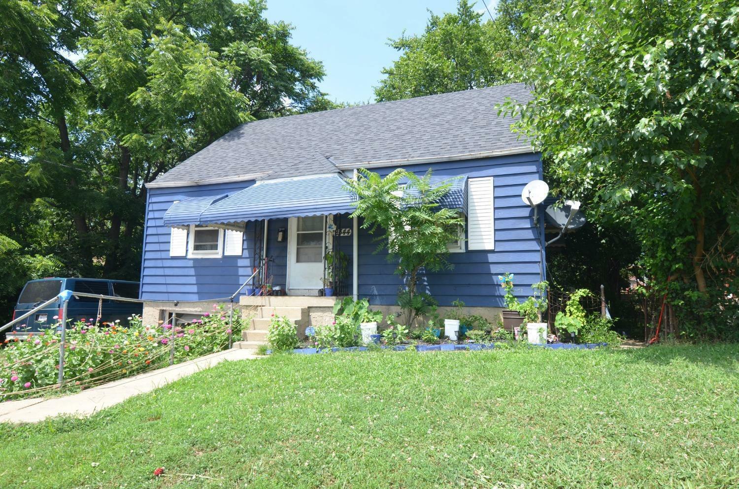 Property Photo: 2344 Langdon Farm Rd OH 45237