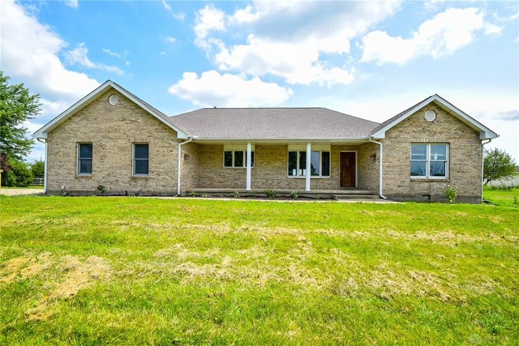 Property Photo:  5961 Rogers Road  OH 45335 