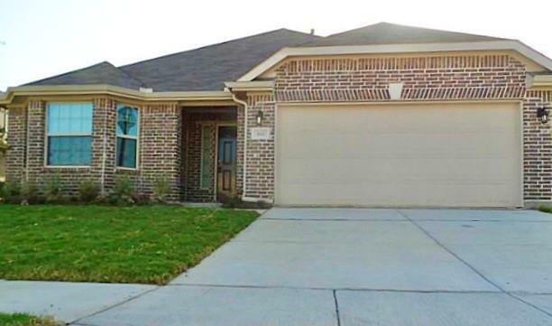 Property Photo:  800 Silvermoon Drive  TX 75068 