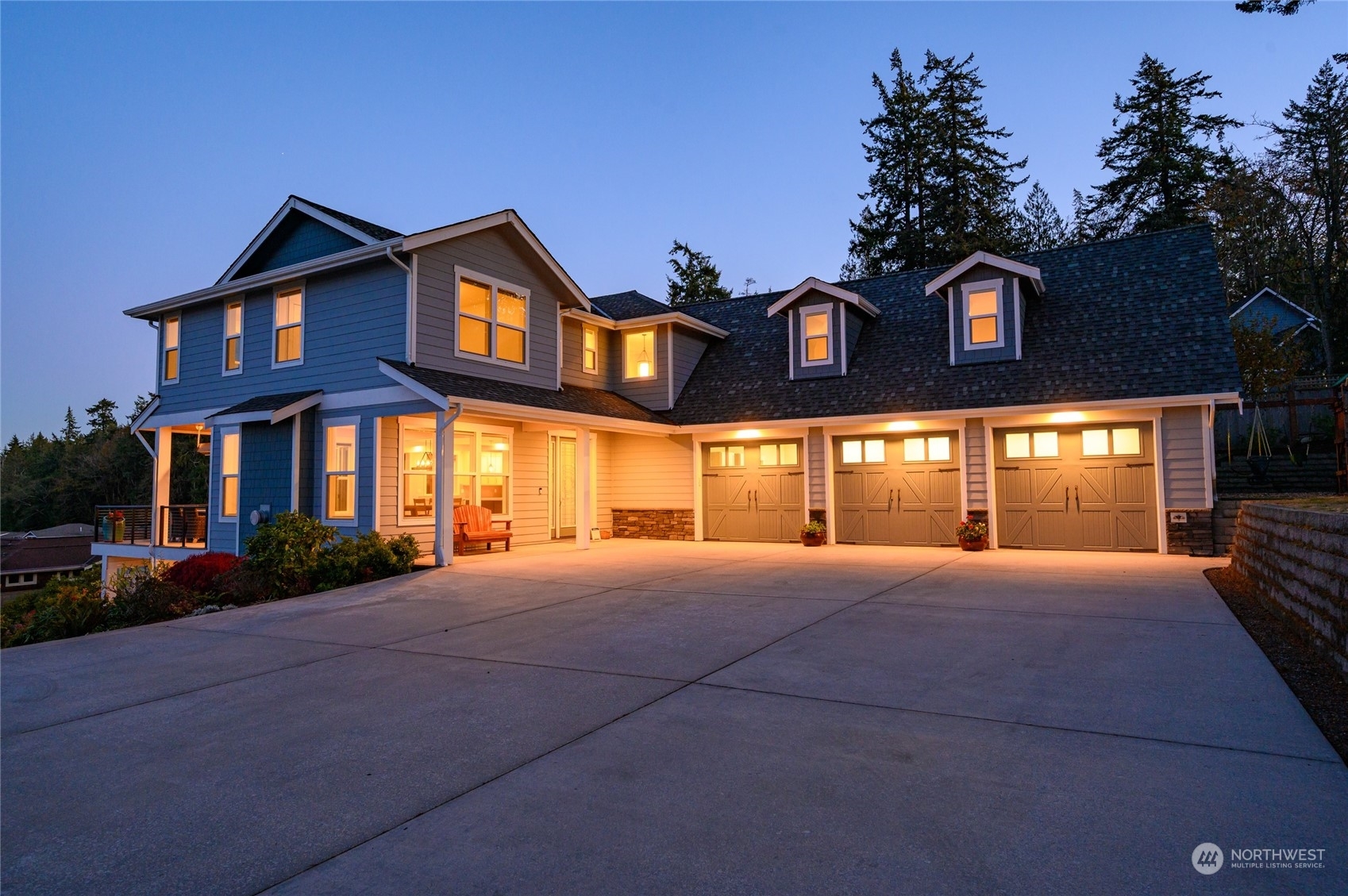 Property Photo:  4402 Orchard Avenue  WA 98221 