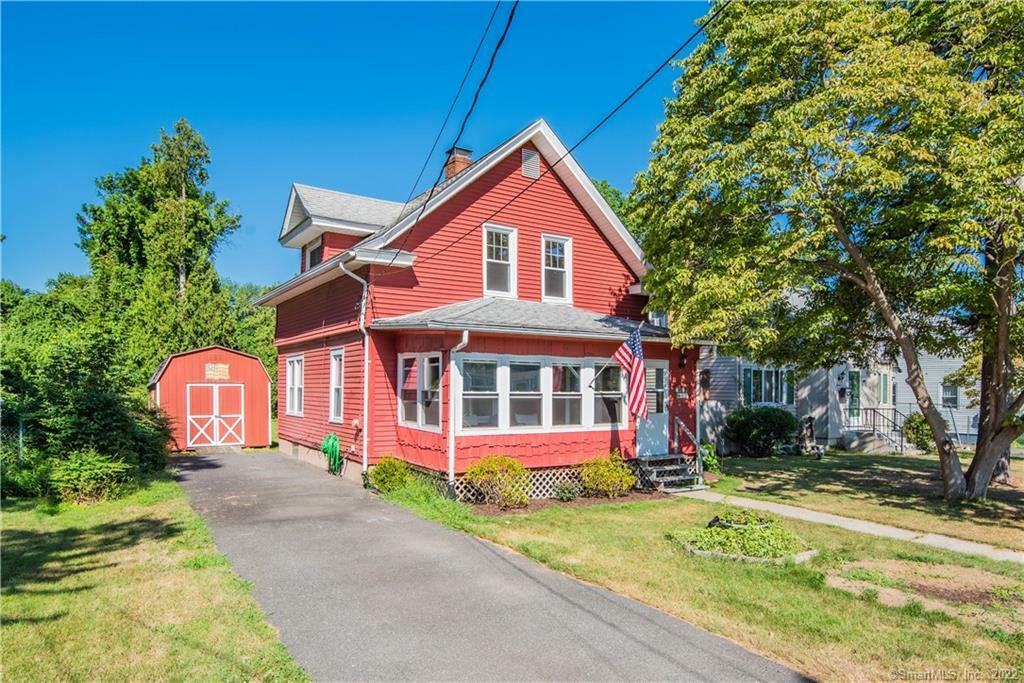 Property Photo: 15 Home Terrace CT 06108