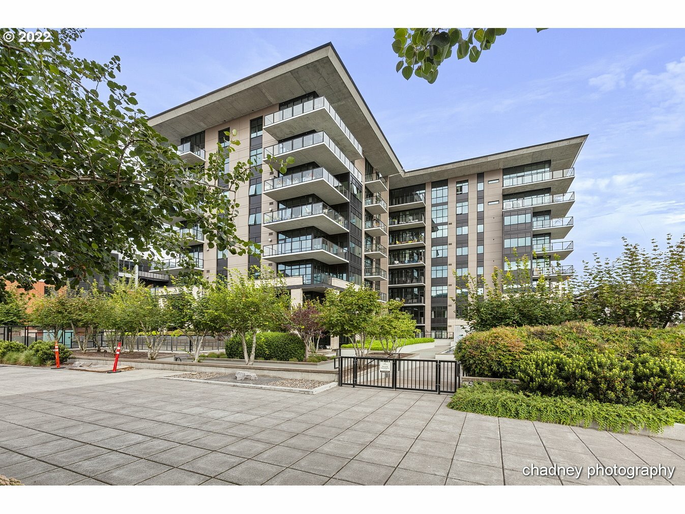 Property Photo:  1830 NW Riverscape St 509  OR 97209 