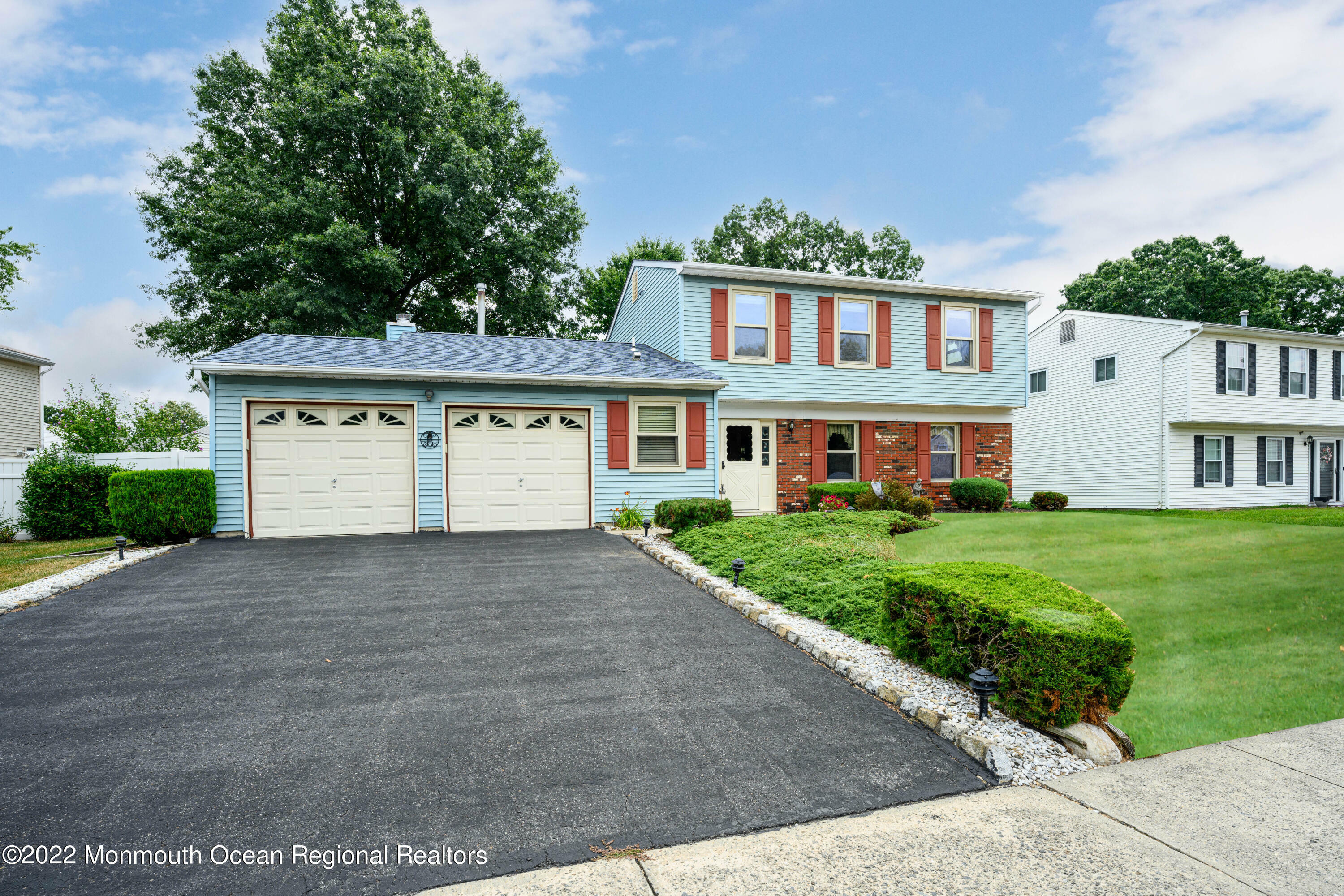 Property Photo:  102 Starlight Road  NJ 07731 