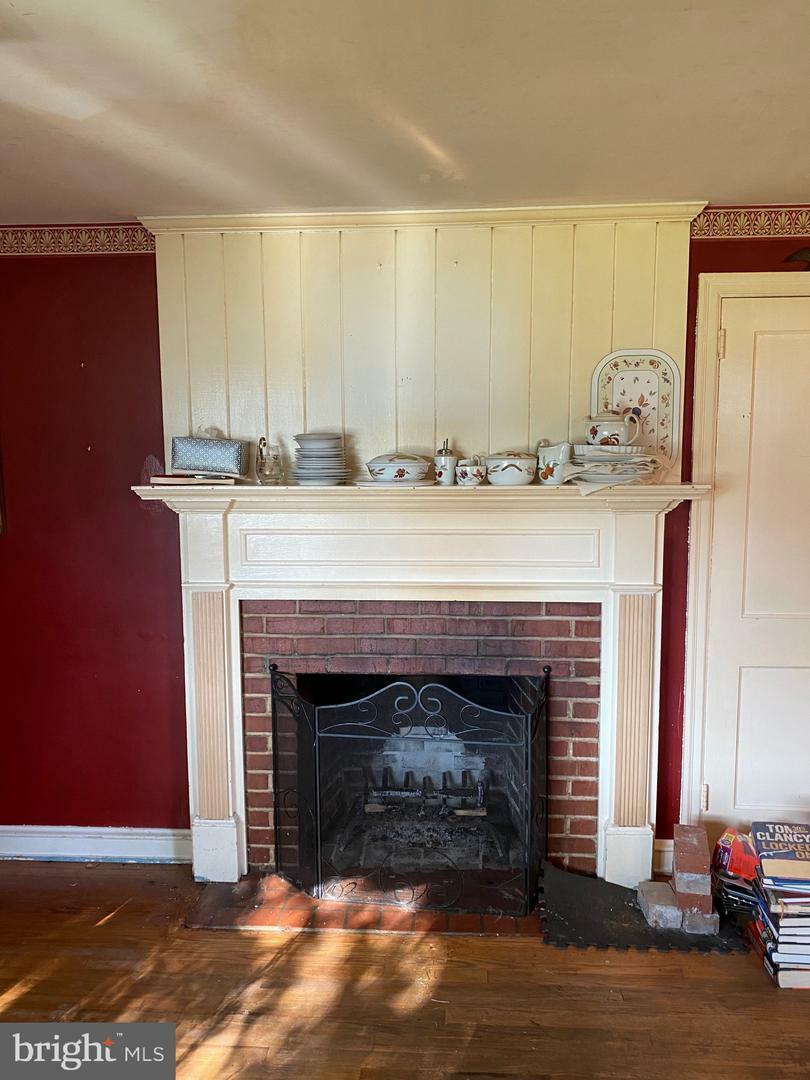 Property Photo: 1020 Thrush Lane PA 19403