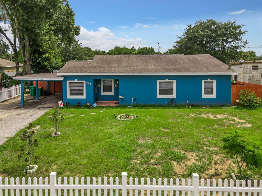 Property Photo:  204 Windemere Avenue  FL 32726 