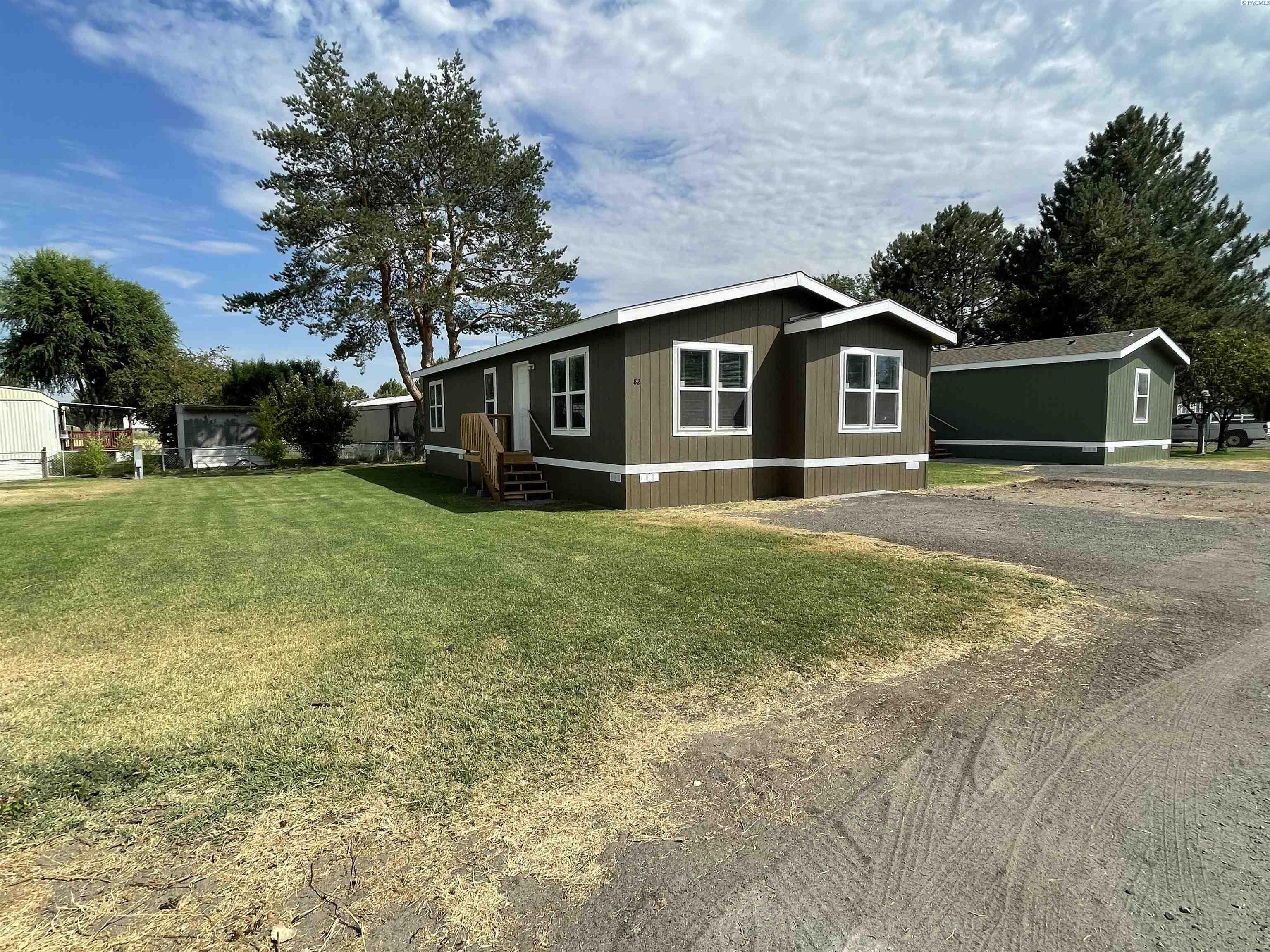 Property Photo:  203106 E Bowles Rd Spc#82  WA 99337 