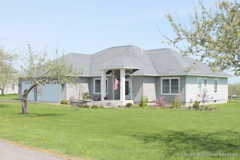 Property Photo:  15 Macintosh Drive  ME 04282 