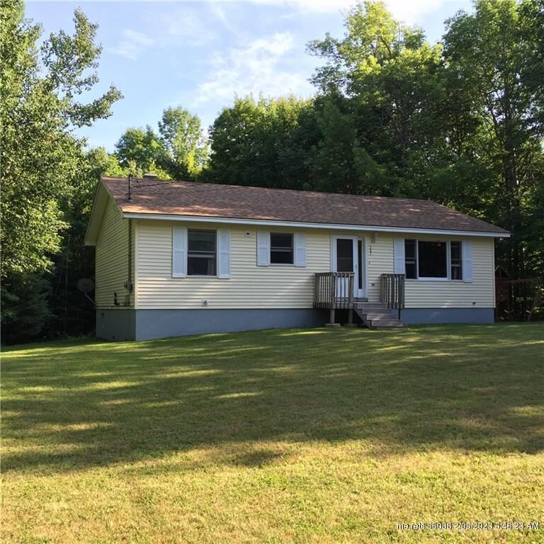 Property Photo:  207 Clark Hill Road  ME 04429 