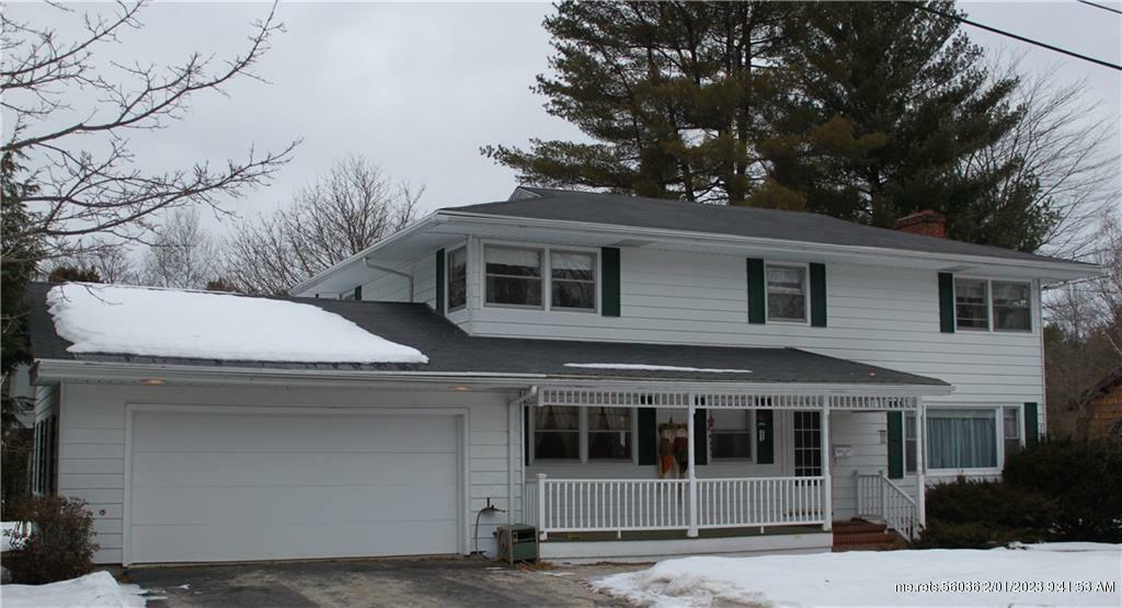 Property Photo: 40 Robinson Gardens ME 04240