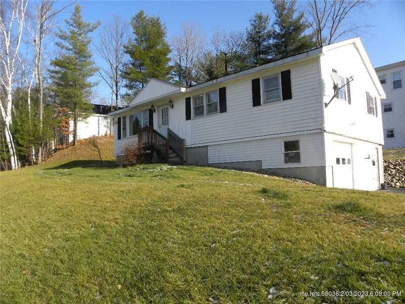 Property Photo:  4 Zoar Street  ME 04210 