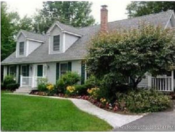 Property Photo:  10 Southridge Lane  ME 04240 
