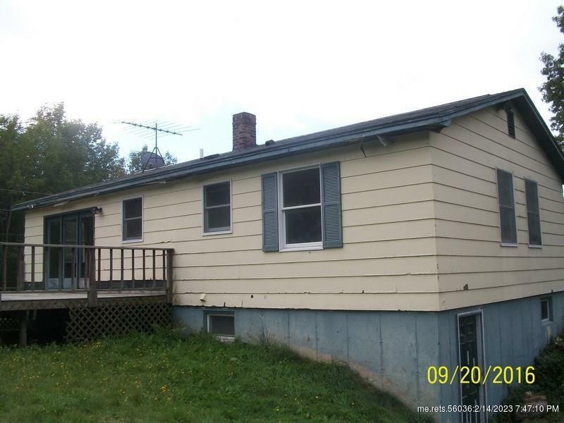 Property Photo:  52 Lee Street  ME 04416 