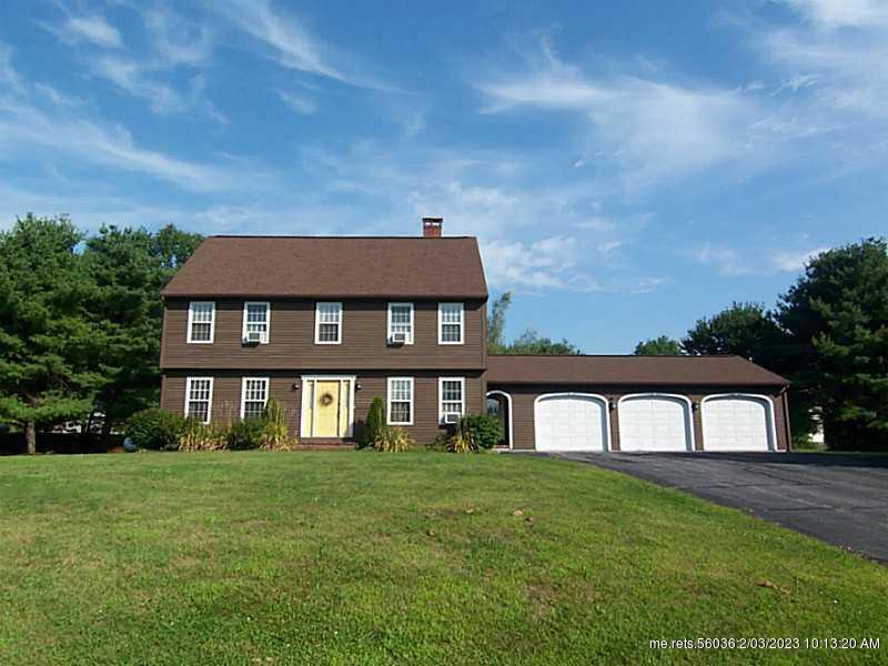 Property Photo: 25 Lamplighter Circle ME 04210