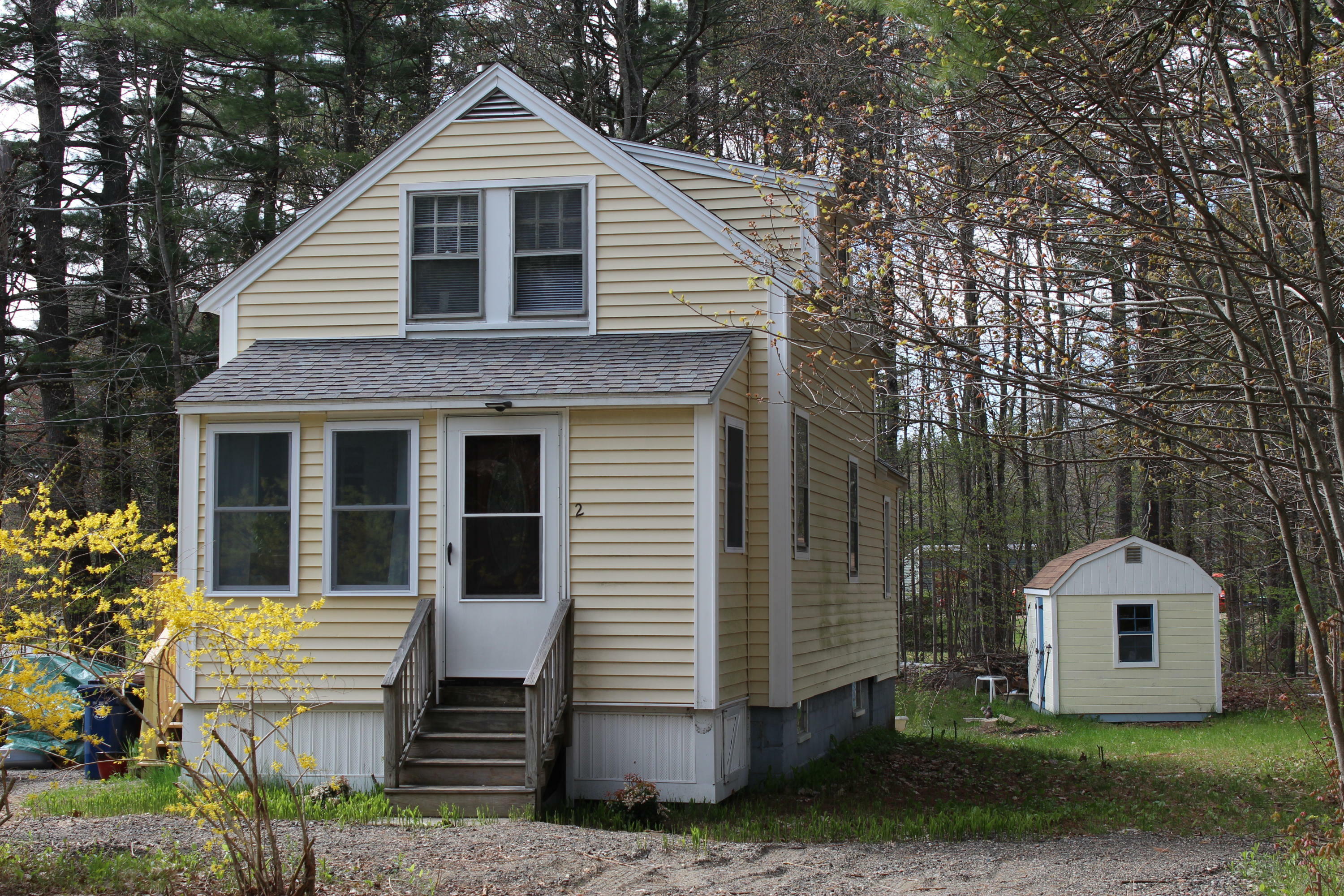 Property Photo: 2 Holmes Road ME 04072