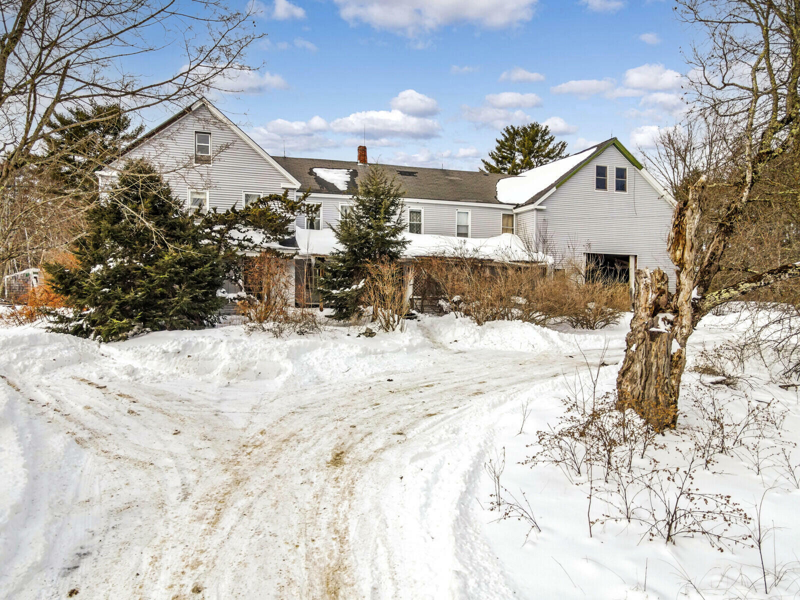 Property Photo: 751 Coopers Mills Road ME 04363