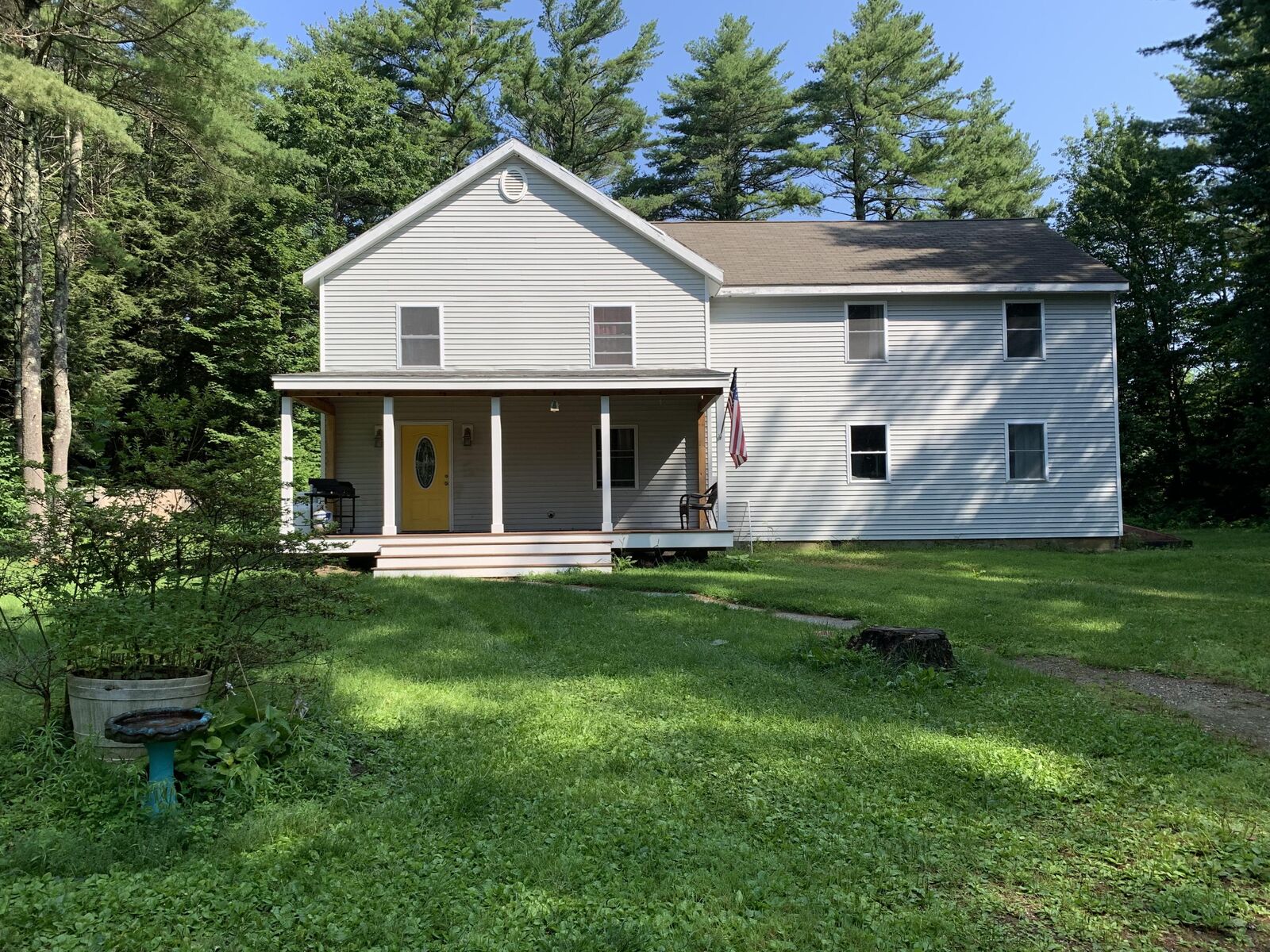 Property Photo:  15 Westwind Drive  ME 04086 