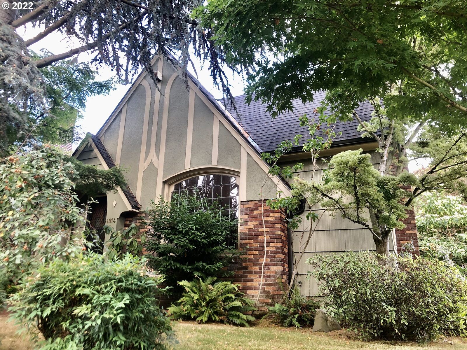 Property Photo: 1814 SE 27th Ave OR 97214