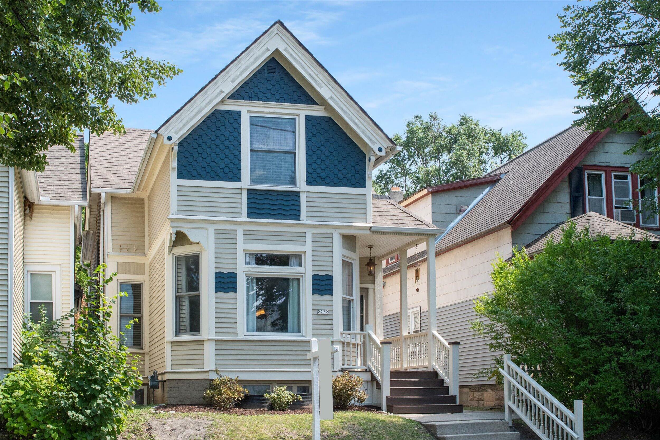 Property Photo:  2222 S Allis St  WI 53207 