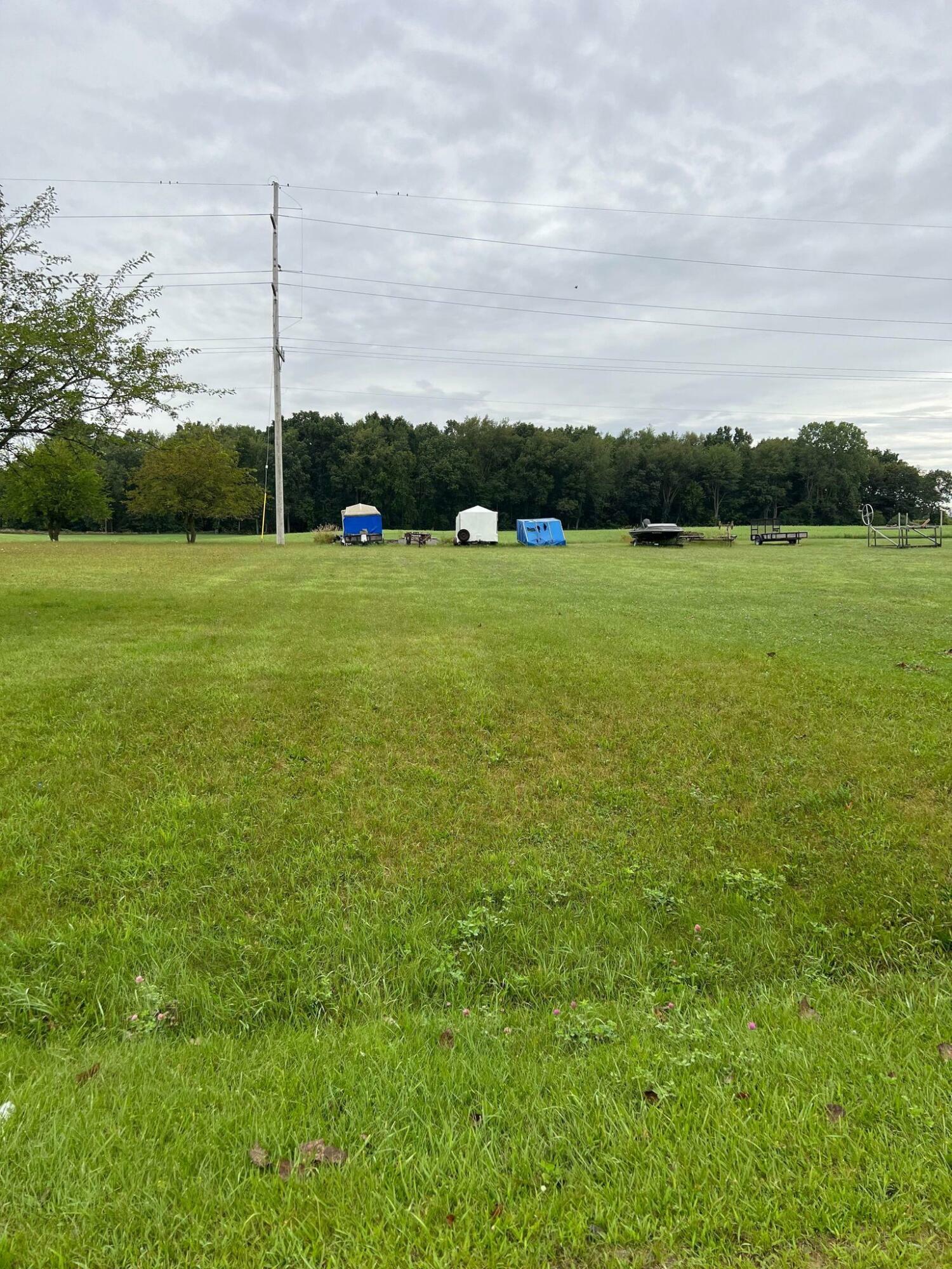 Property Photo: 14048 Northmoor Drive MI 49233