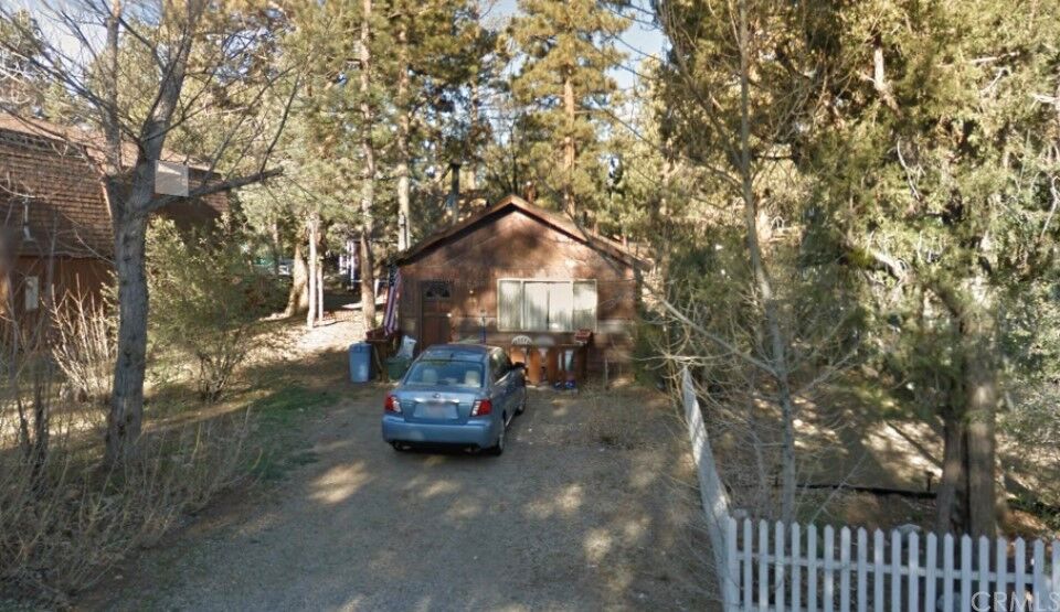 Property Photo:  218 Los Angeles Avenue  CA 92386 