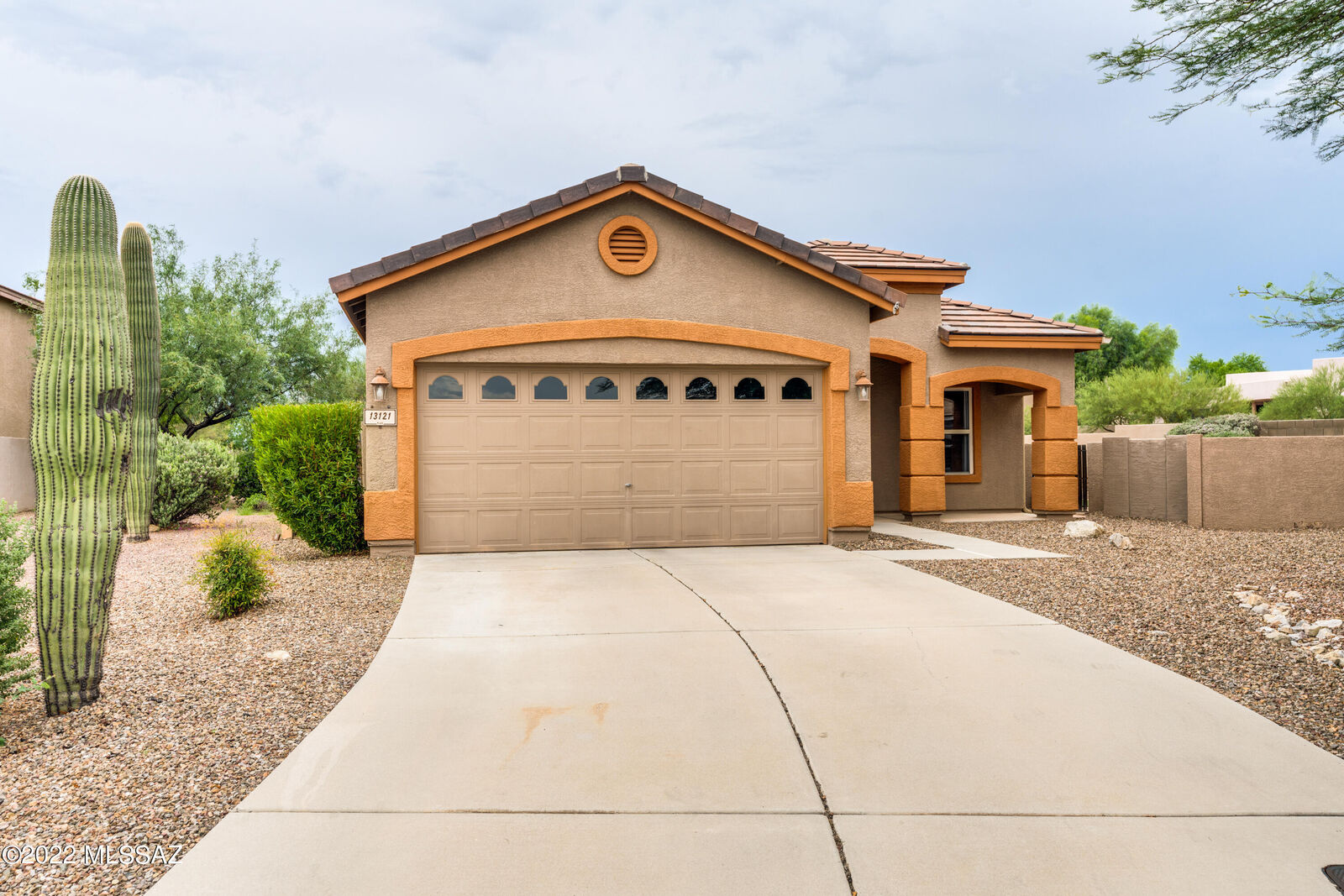 Property Photo: 13121 N Deergrass Drive AZ 85755