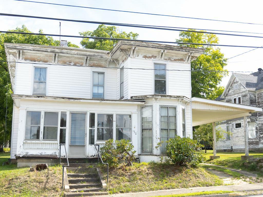 Property Photo:  130 East State Street  PA 16341 