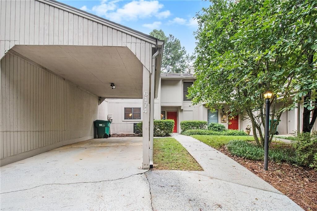 Property Photo: 6174 Brookwood Road GA 30092