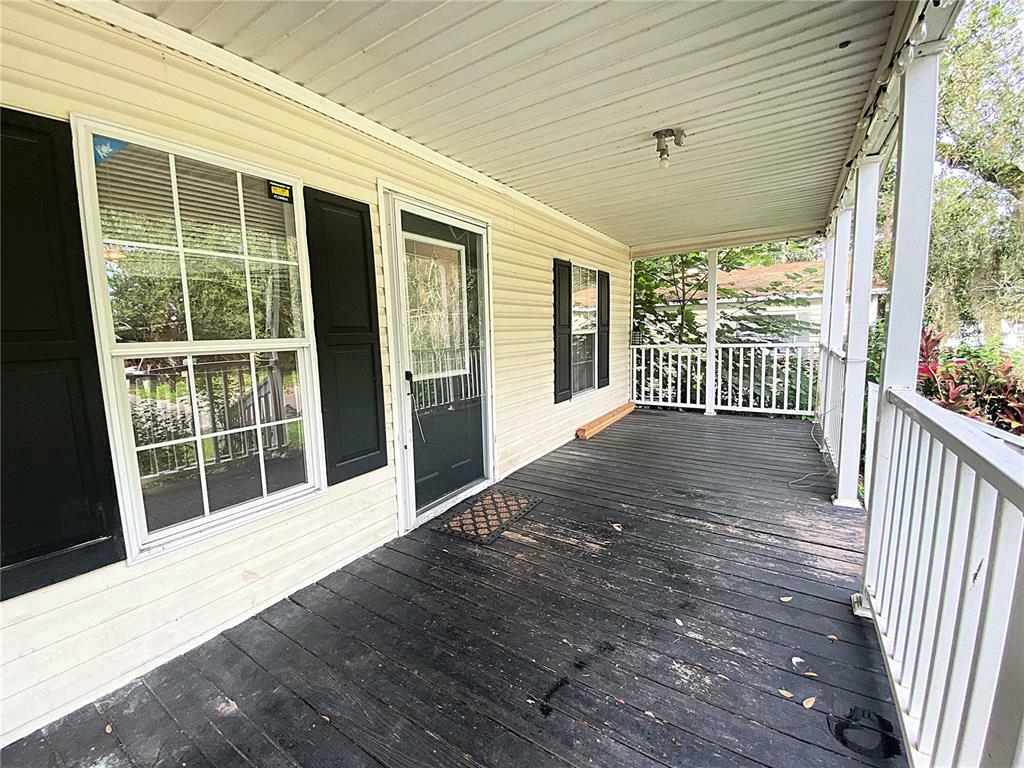 Property Photo:  124 6th Eloise Street  FL 33880 