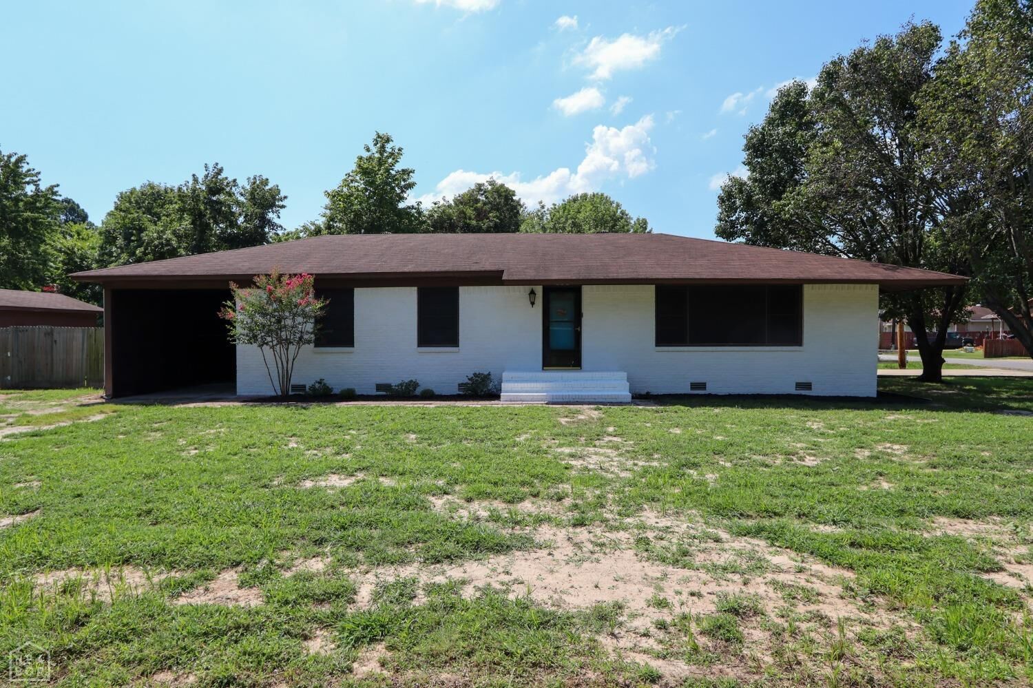 Property Photo:  413 N 10th Avenue  AR 72450 
