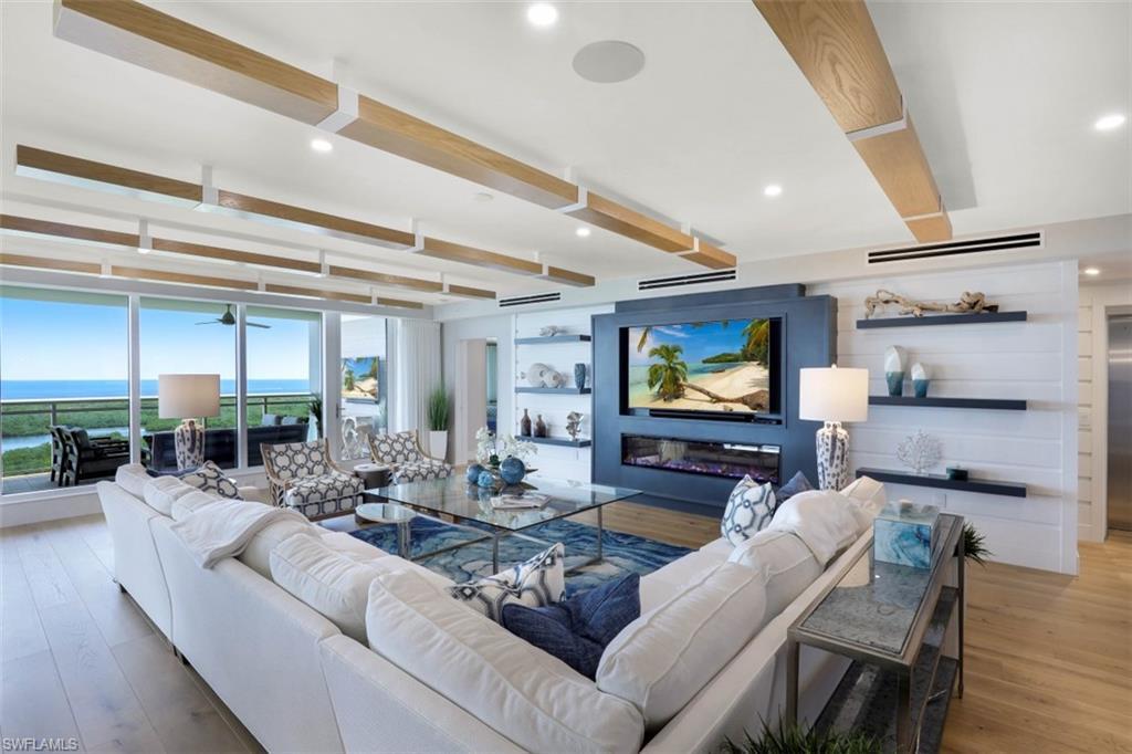 Property Photo: 13925 Old Coast Rd 1601 FL 34110