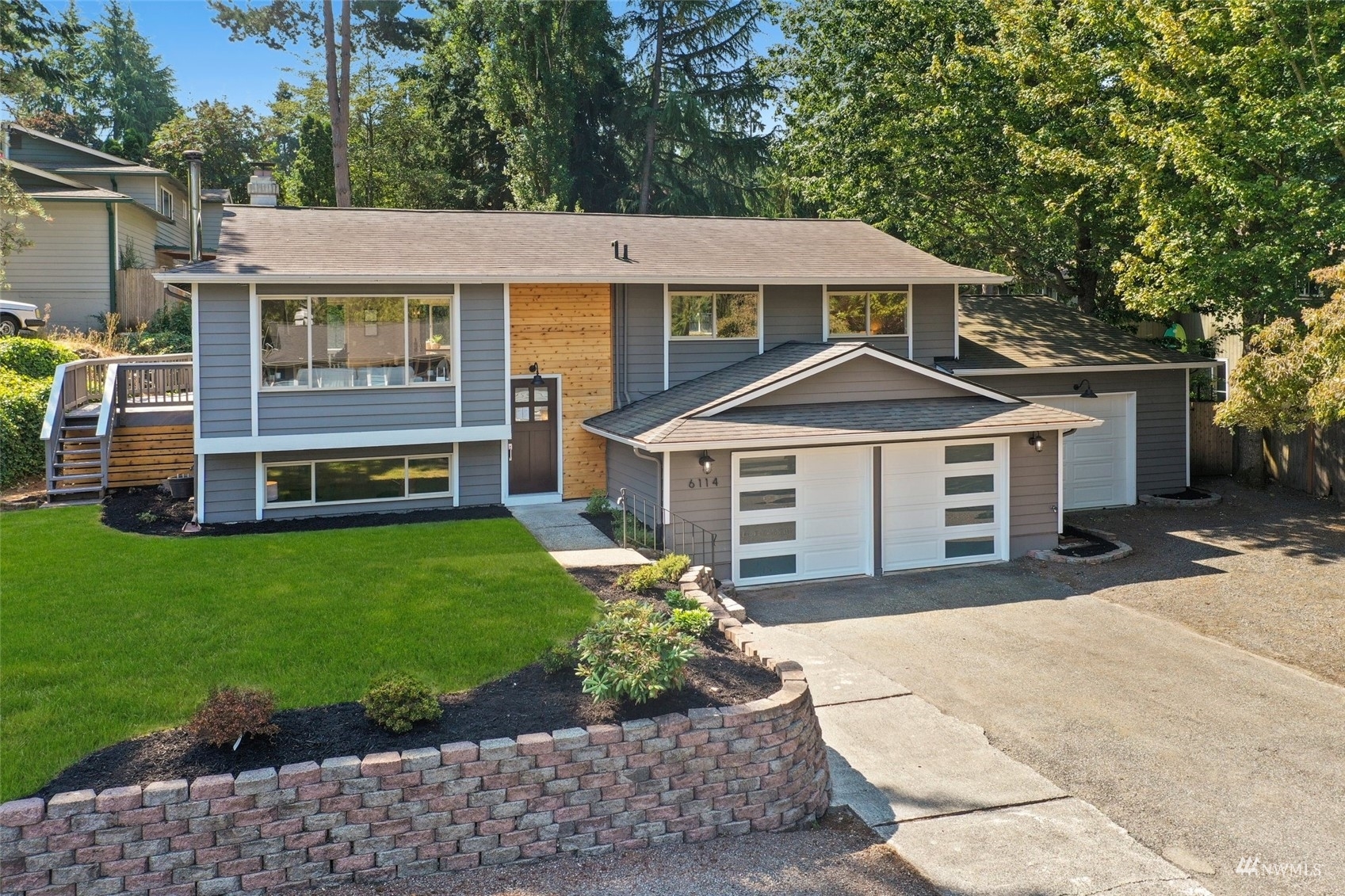 Property Photo:  6114 148th Place SW  WA 98026 