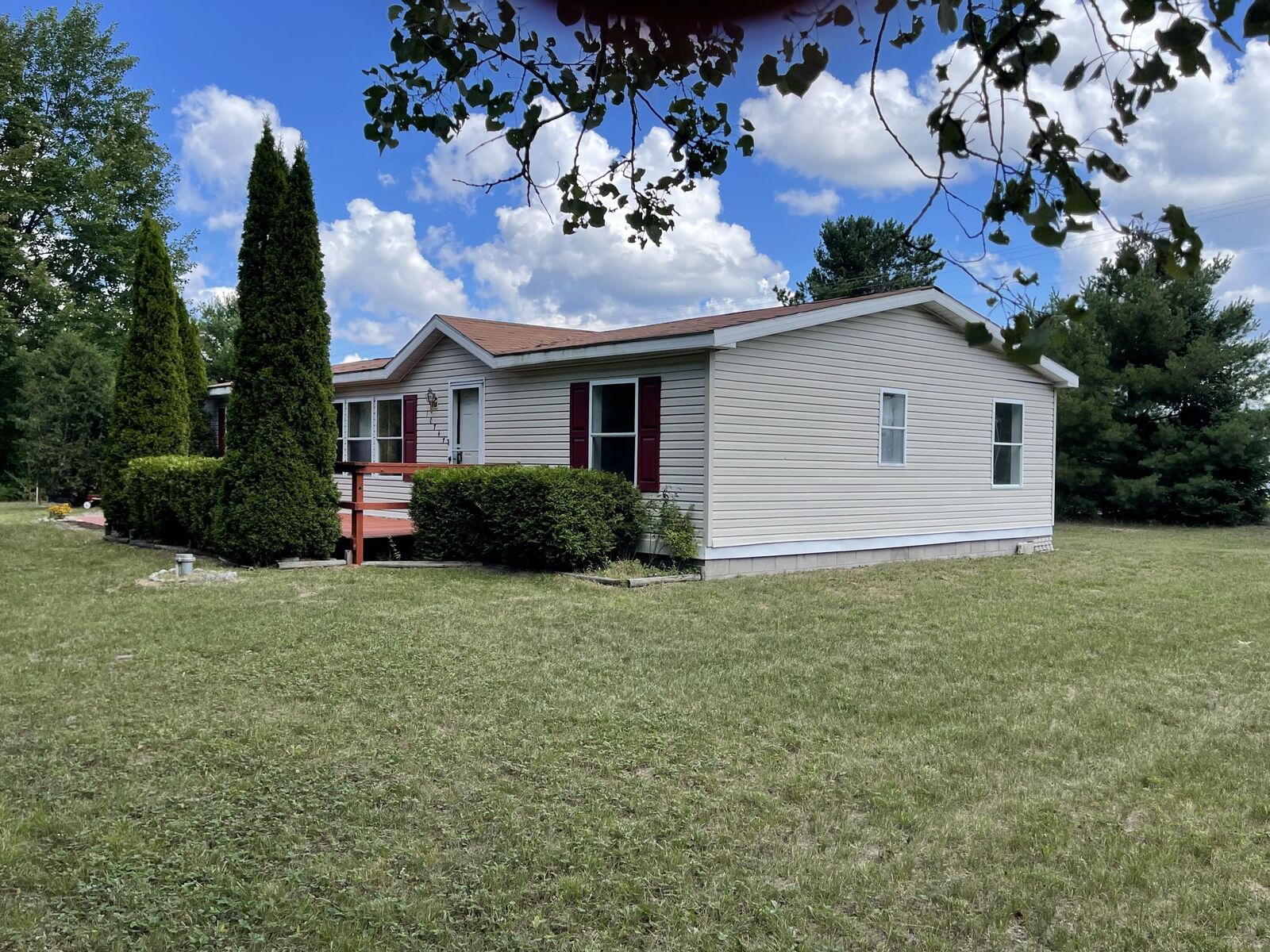 Property Photo: 10747 Otter Street MI 49735