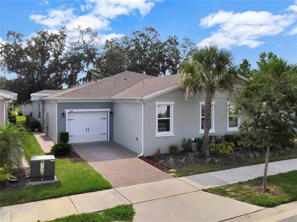 Property Photo:  1840 Shumard Avenue  FL 34771 