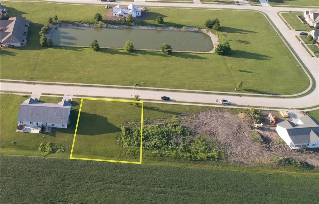 Property Photo:  724-726 Prairie Meadow Drive   61910 