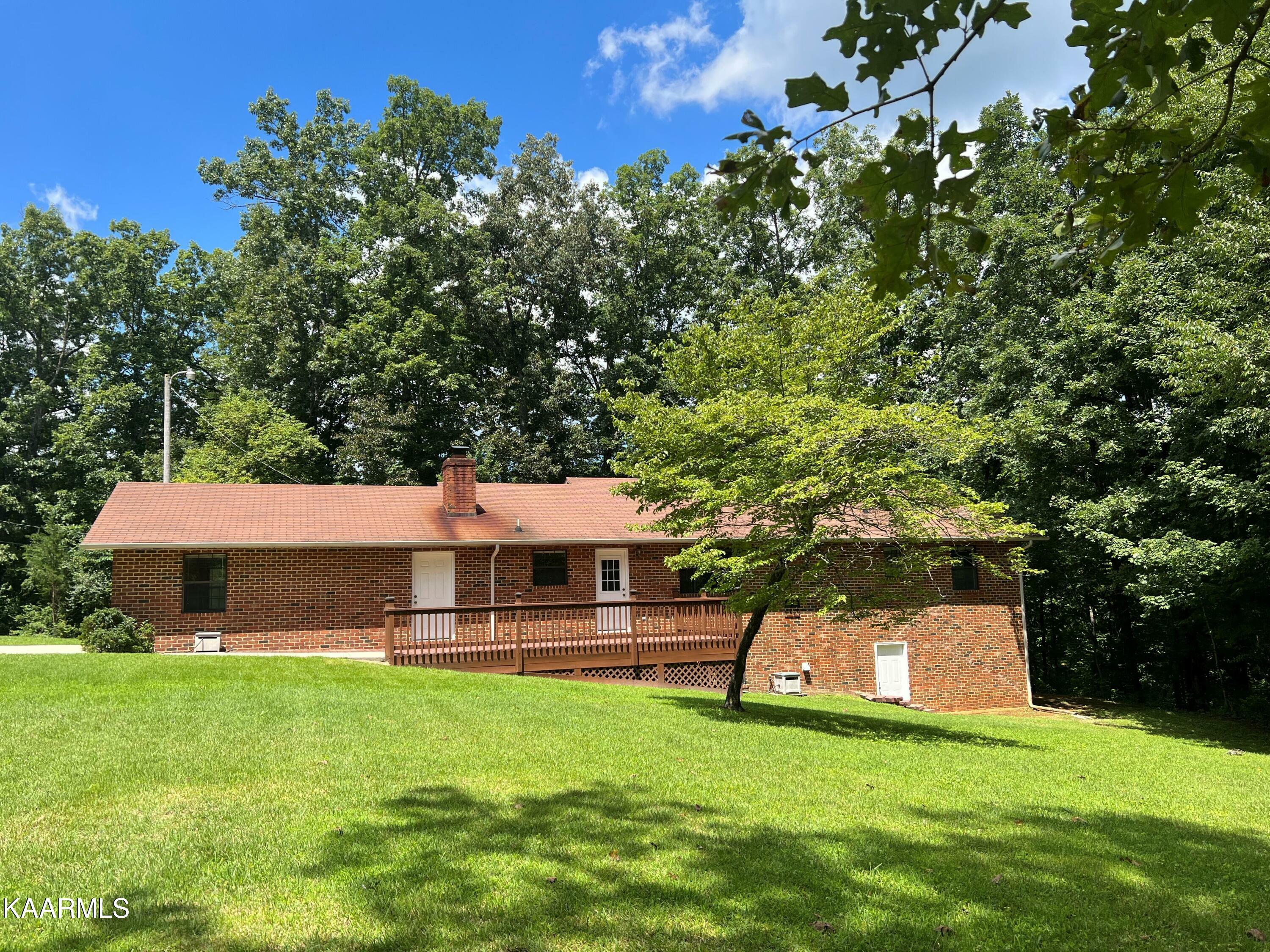 Property Photo:  2266 Shorty Barnes Rd.  TN 38555 