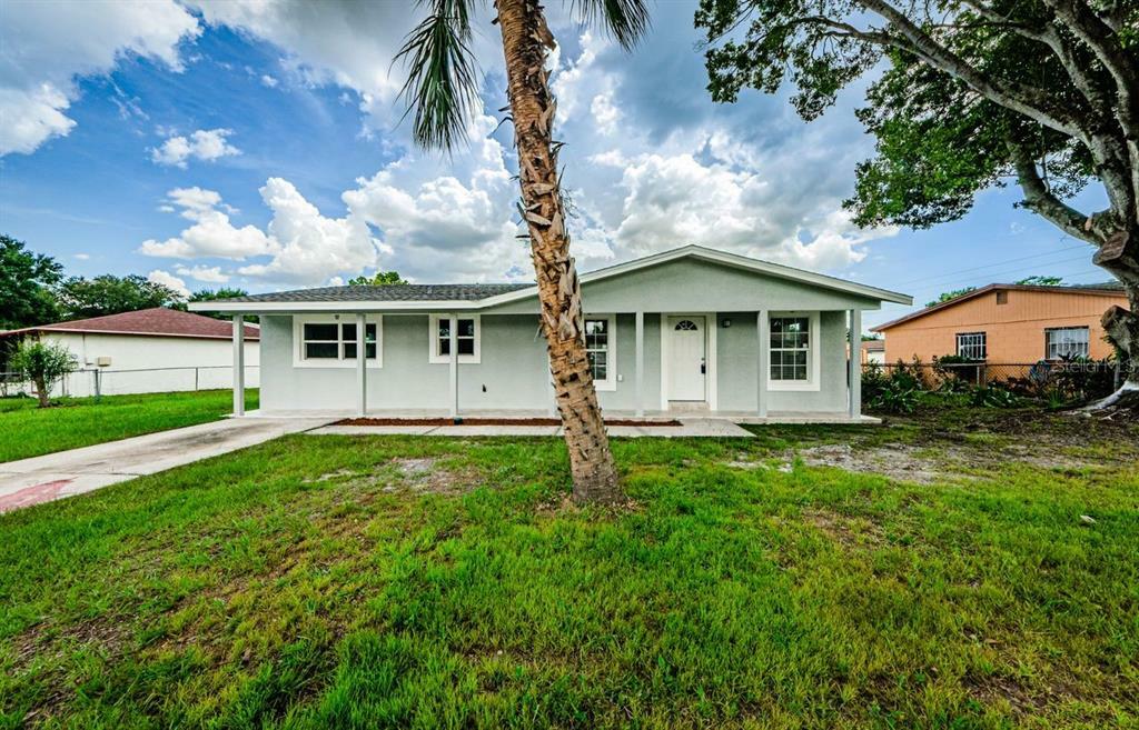 Property Photo:  8541 Gold Ridge Circle  FL 33619 