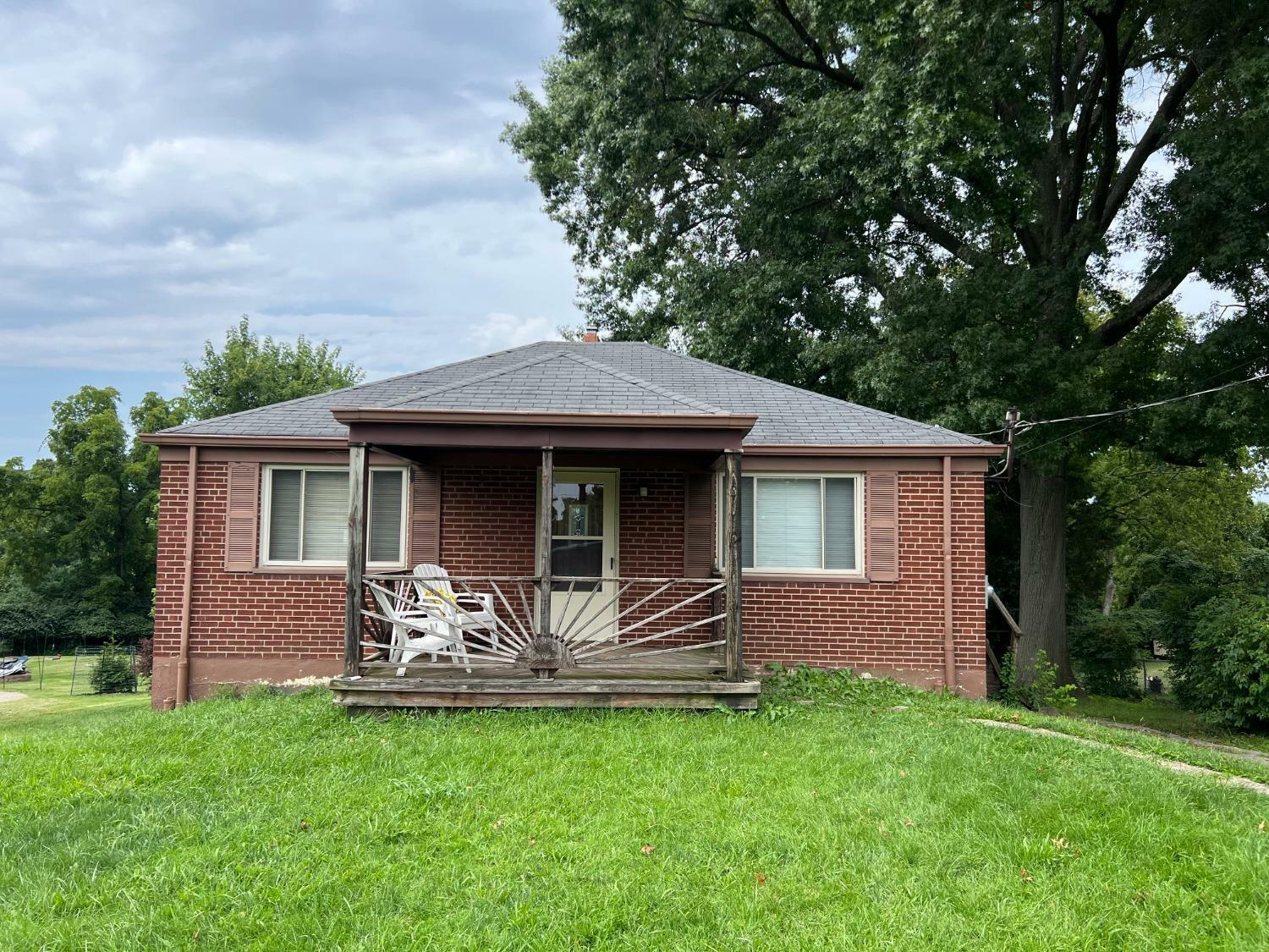 Property Photo: 3619 Sandal Ln OH 45248